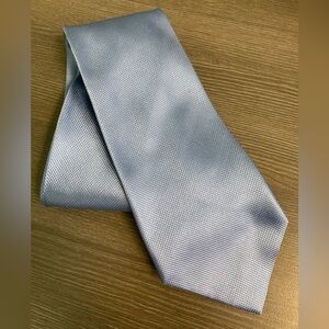 Geoffrey Beene All Silk Light Blue Tie